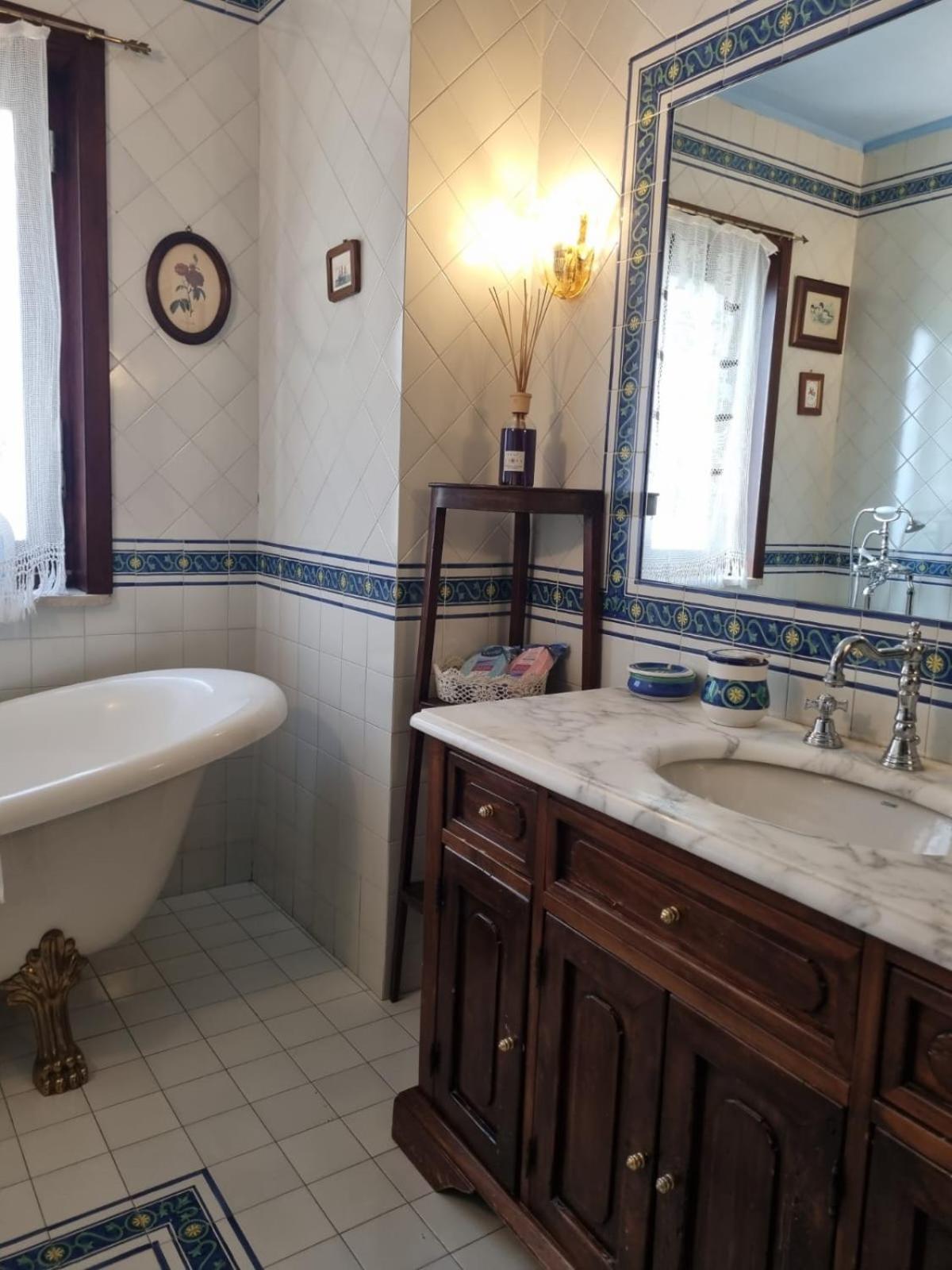 Donna Filomena Casa Vacanza Park Bougainville Salerno Dış mekan fotoğraf
